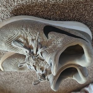 Nike lunarepic Flyknit shoes